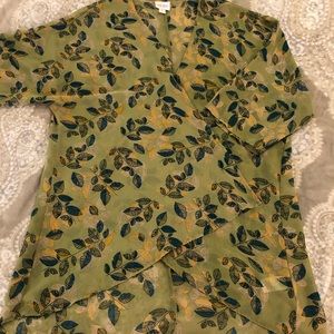 Lularoe Lindsay Wrap